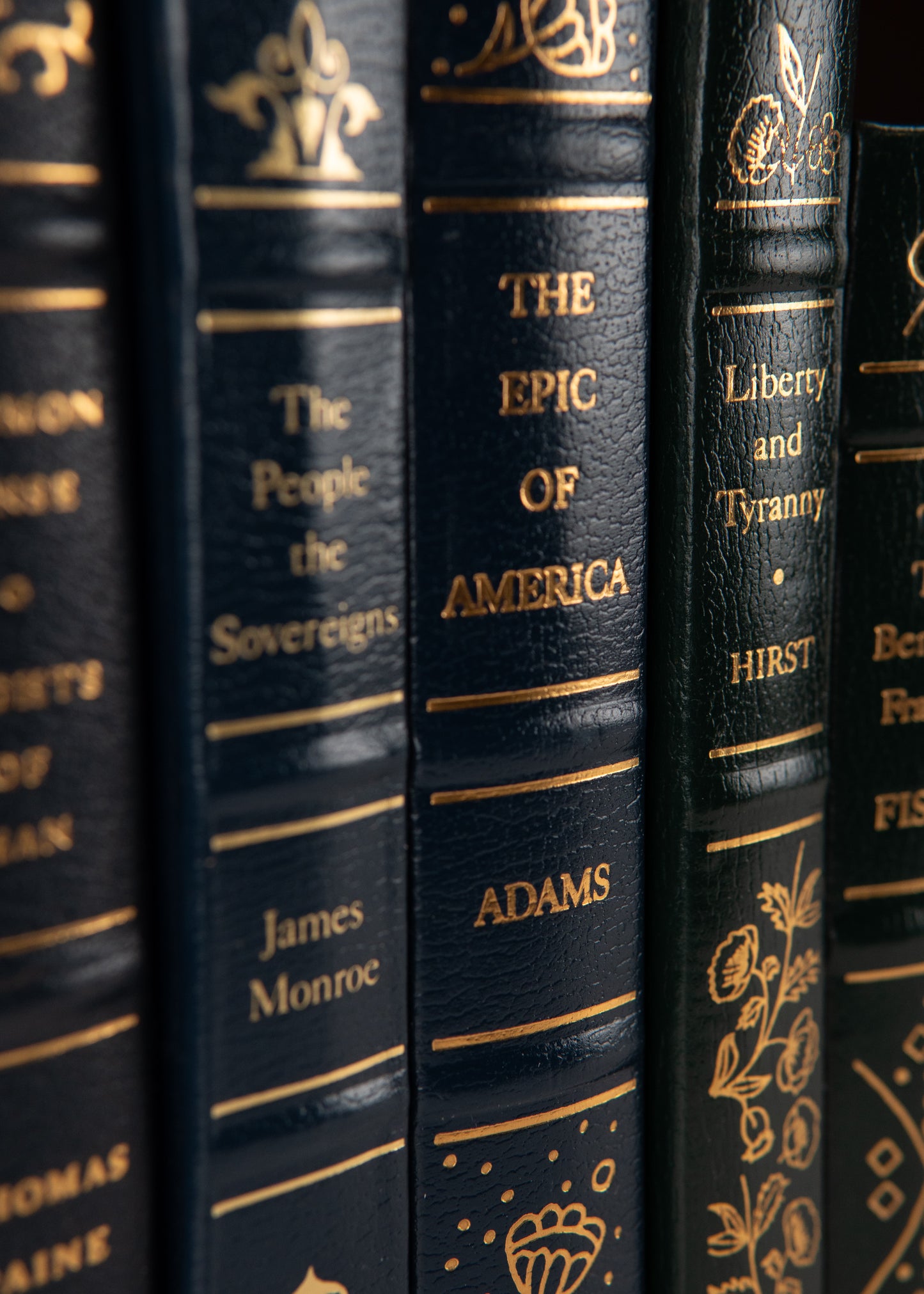 1775 LIBRARY OF AMERICAN FREEDOMS. 36 Volumes - George Washington, Revolution, de Tocqueville, Constitution, & .