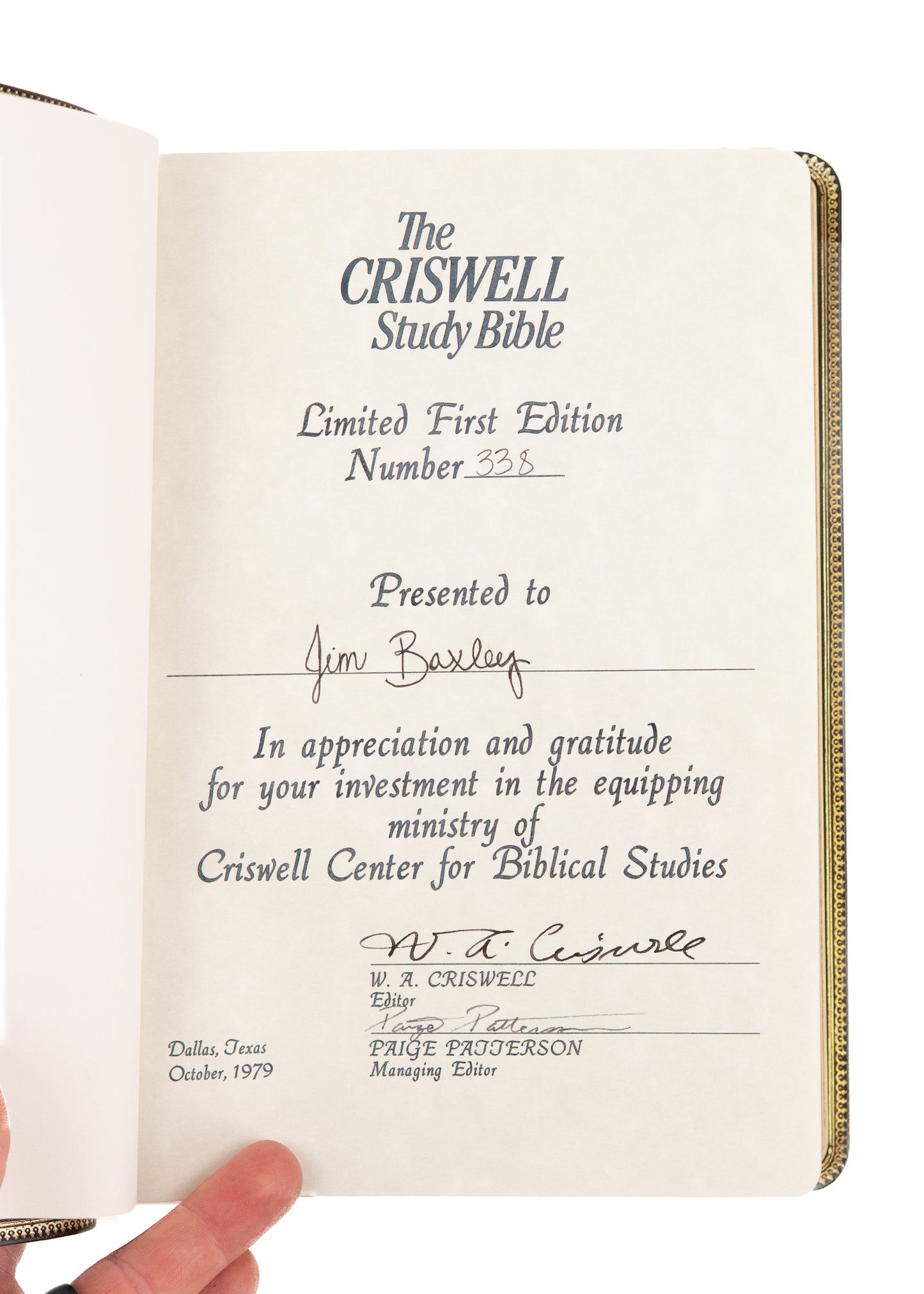 1979 W. A. CRISWELL. The Criswell Study Bible. Limited First Edition Bound in Buffalo.