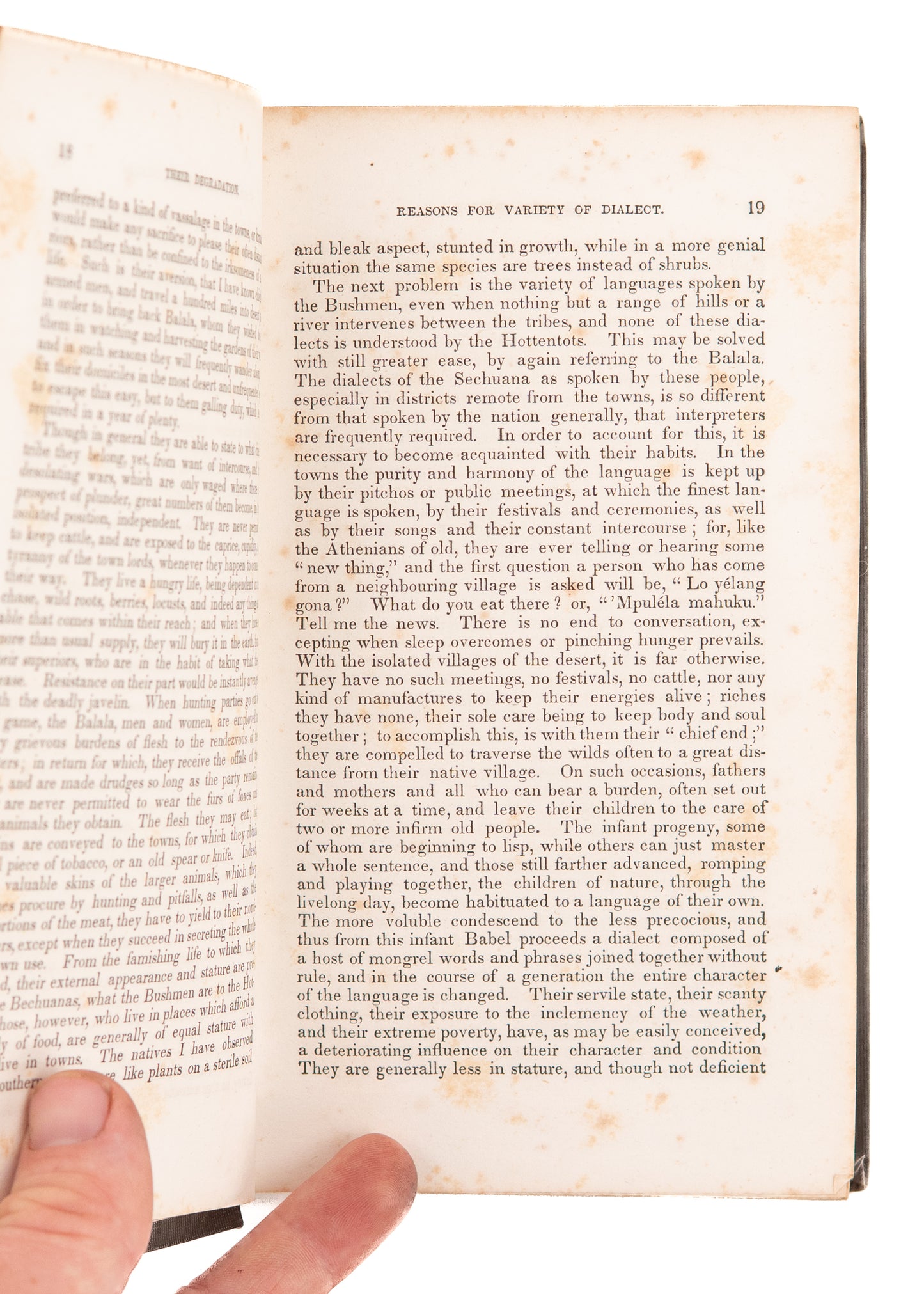 1843 ROBERT MOFFAT. Missionary Labours and Scenes in Southern Africa. Early Edition.