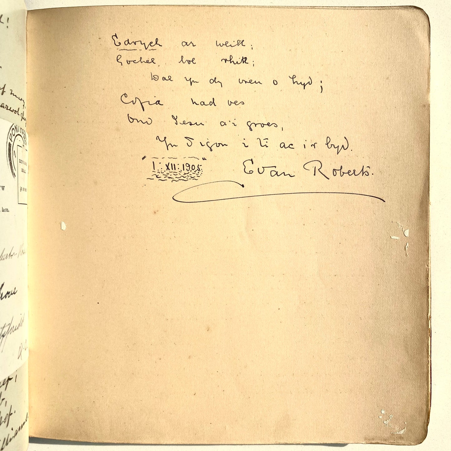 1905 WELSH REVIVAL. Original Autograph Album with 37 Inscriptions from Evan Roberts, Seth Joshua, etc.