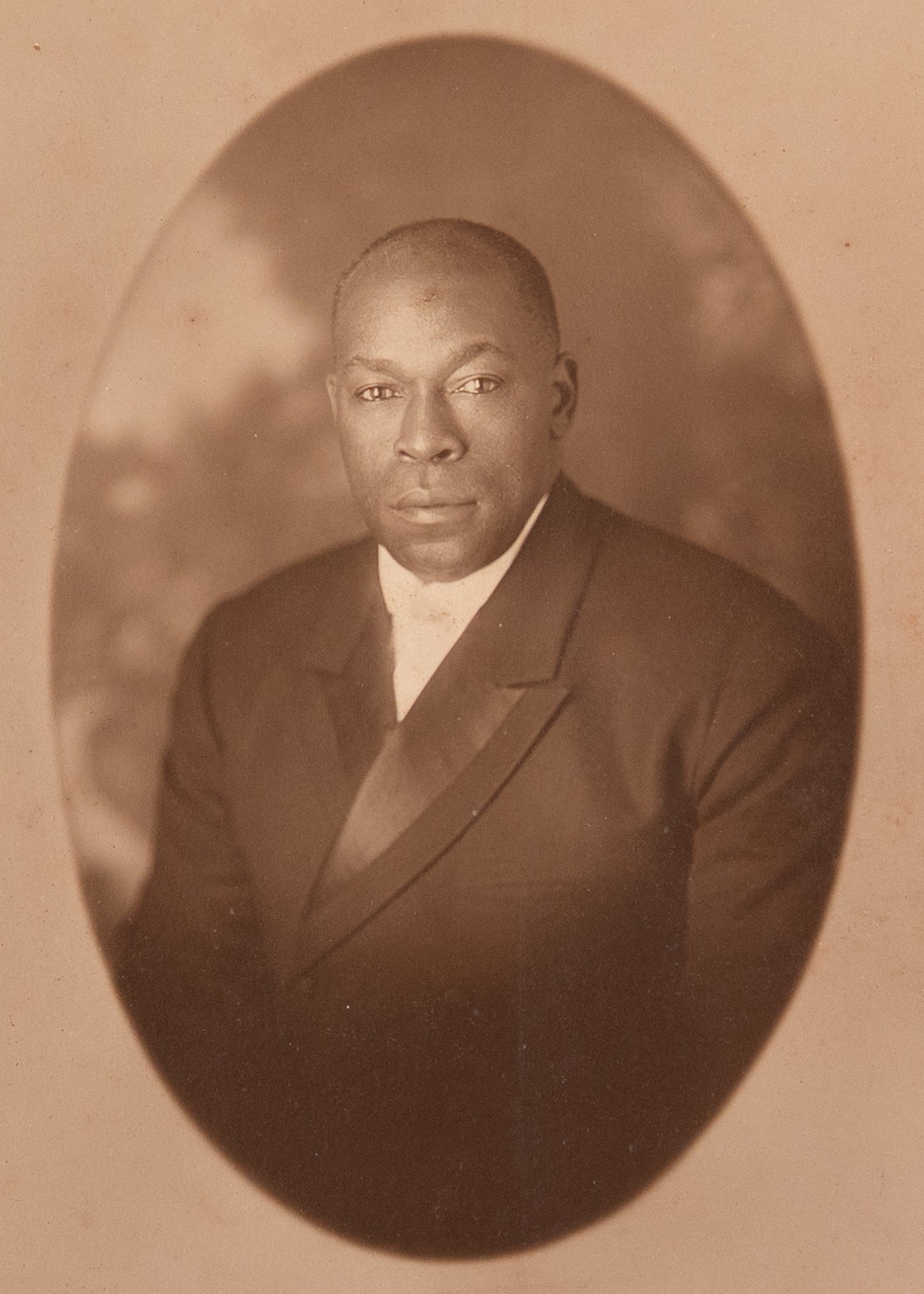 1924 MONROE HORTENSIUS DAVIS. Bishop African Methodist Episcopal Church - Autographed Photograph.
