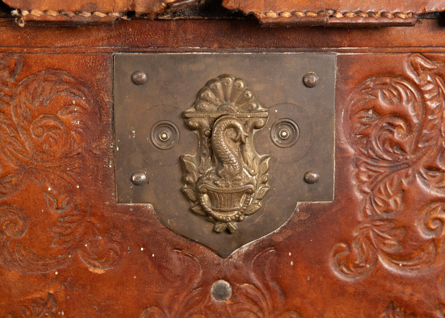 1860-1870 FREEMASONRY. Original "Sole Leather" Trunk from Philadelphia Masonic Temple.