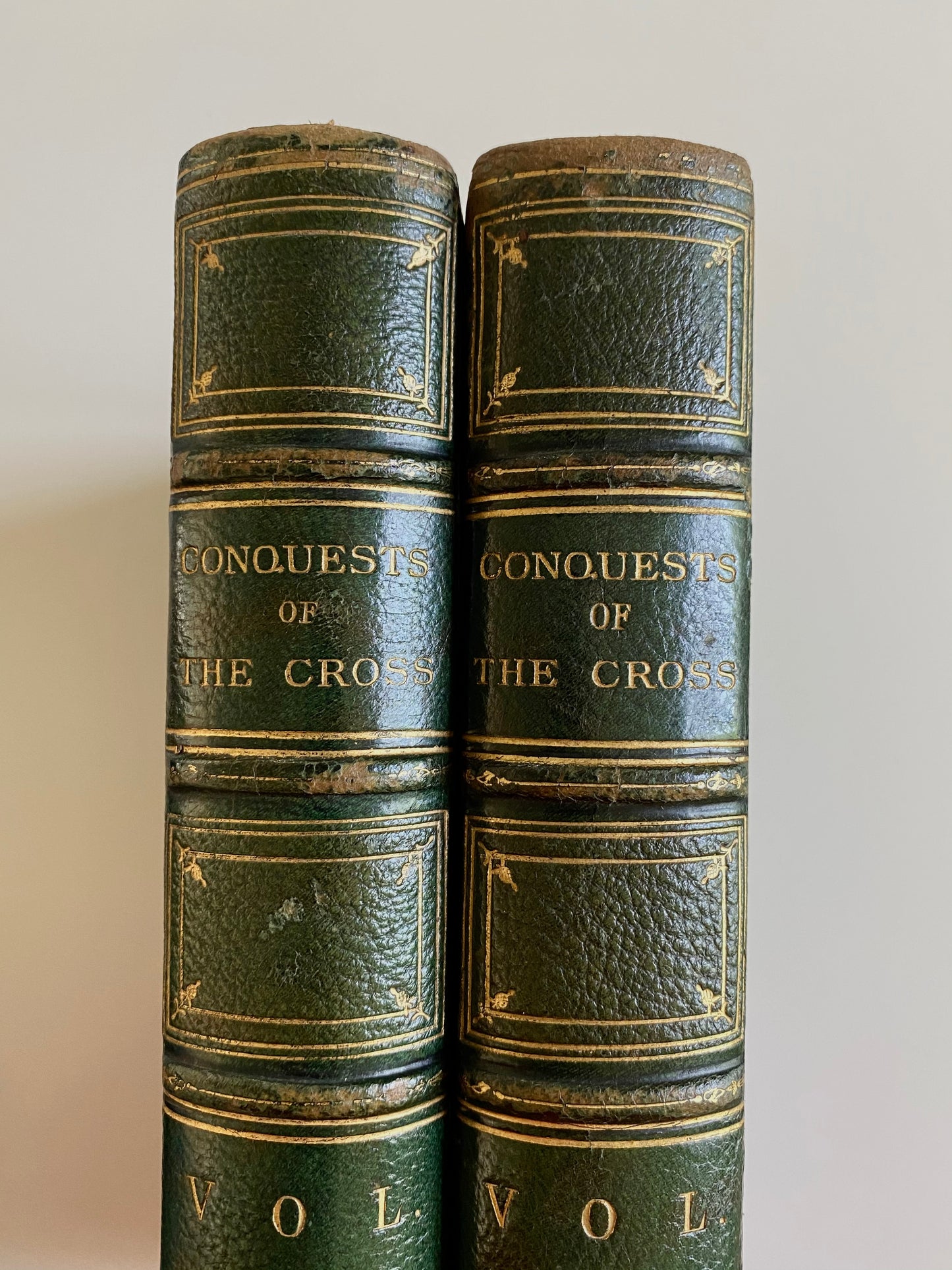 1890 EDWARD HODDER. Conquests of the Cross. Two Volume Fine Binding History of Missions. Beautifully Illustrated.