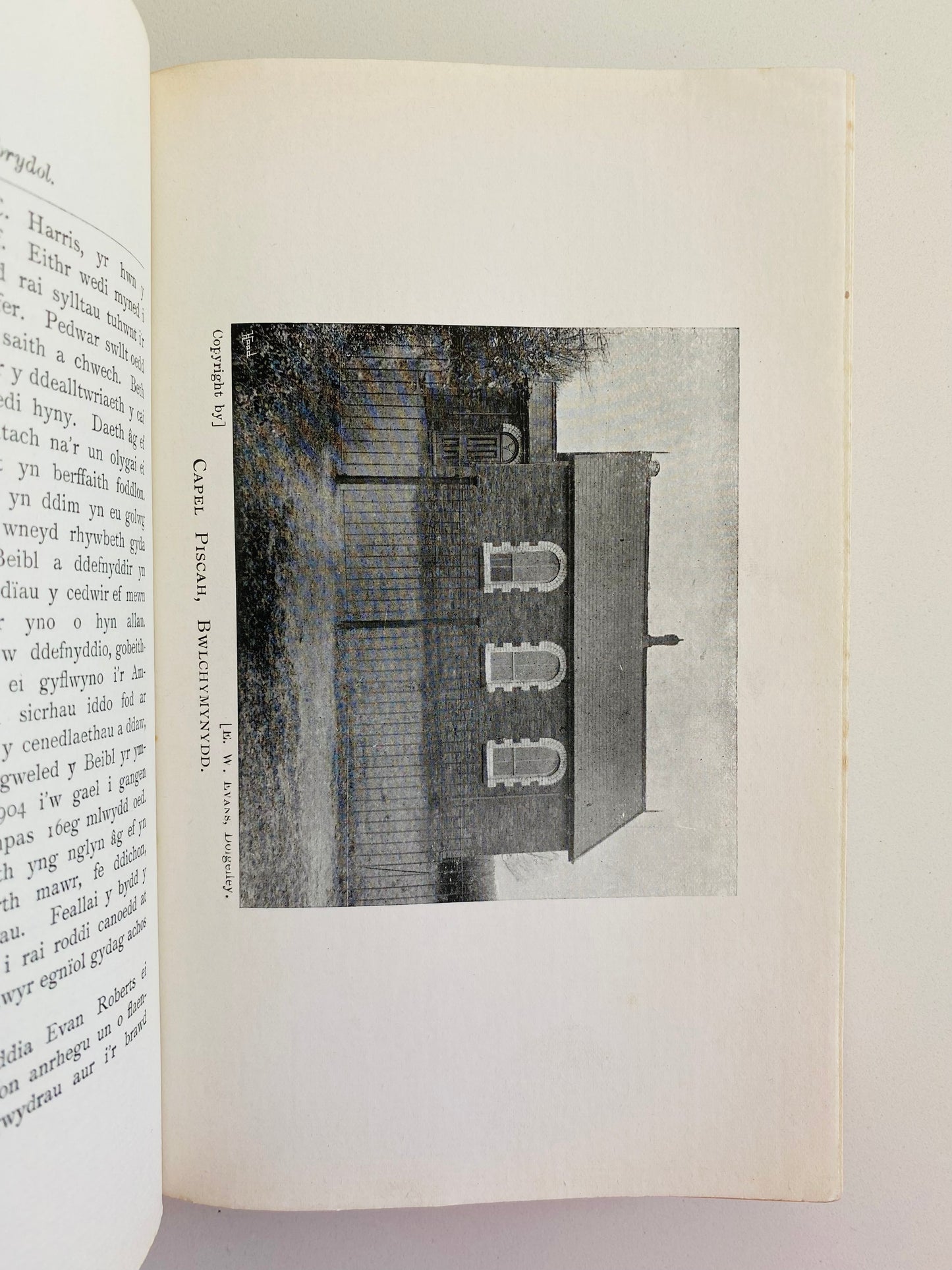 1912 EVAN ROBERTS. Rare Copy of Phillips' Critical Biography of Evan Owned by His Boyhood Friend & Co-Revivalist Sidney Evans!